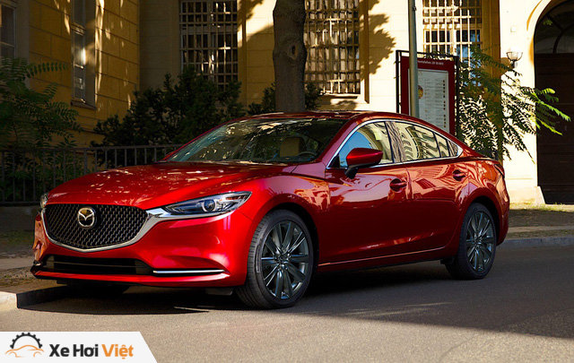 Mazda6 và Honda Accord: Cuộc đua turbo phân khúc sedan hạng D - Ảnh 1. Mazda6 và Honda Accord: Cuộc đua turbo phân khúc sedan hạng D - Ảnh 1.