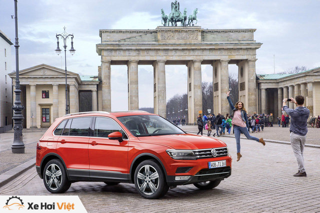 Cạnh tranh Mercedes-Benz GLC, SUV 7 chỗ Volkswagen Tiguan Allspace 2018 có giá 1,7 tỷ đồng - Ảnh 3. Cạnh tranh Mercedes-Benz GLC, SUV 7 chỗ Volkswagen Tiguan Allspace 2018 có giá 1,7 tỷ đồng - Ảnh 3.