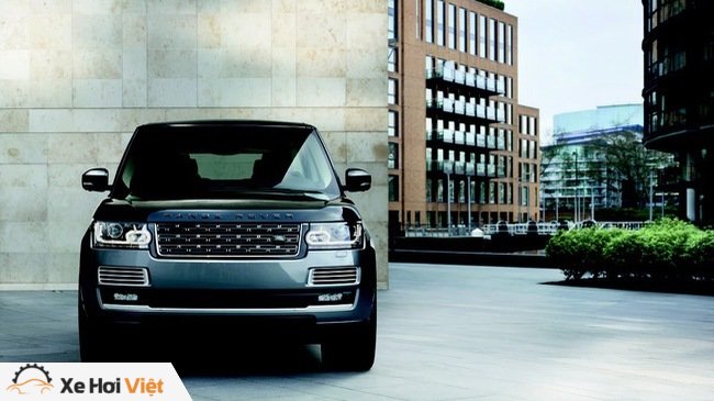 Land Rover cân nhắc Range Rover Coupe SUV cạnh tranh Lamborghini Urus