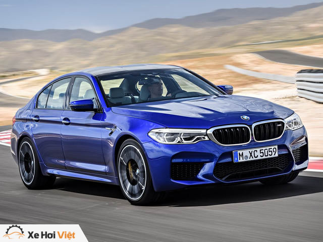 Sedan thể thao BMW M5 2018 có giá 2,3 tỷ đồng - 1