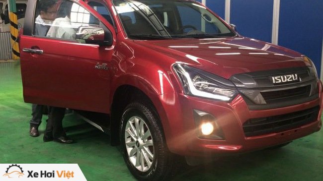 Isuzu D-Max bản nâng cấp bất ngờ xuất hiện tại Việt Nam, sử dụng động cơ mới