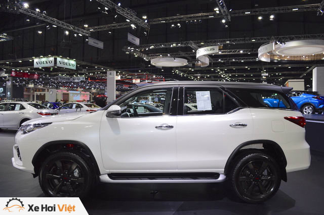 Toyota Fortuner TRD Sportivo 2017 có giá từ 1,15 tỷ đồng - 2