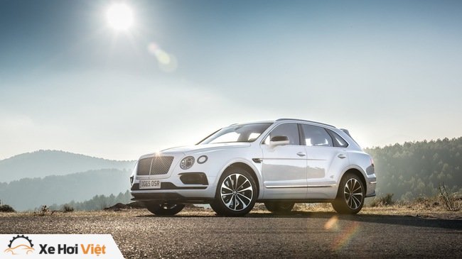 Bentley Bentayga được bình chọn là SUV của năm