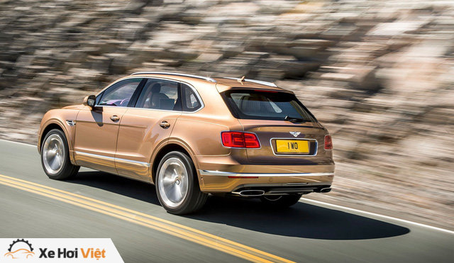 Bentley Bentayga được bình chọn là SUV của năm - Ảnh 2.