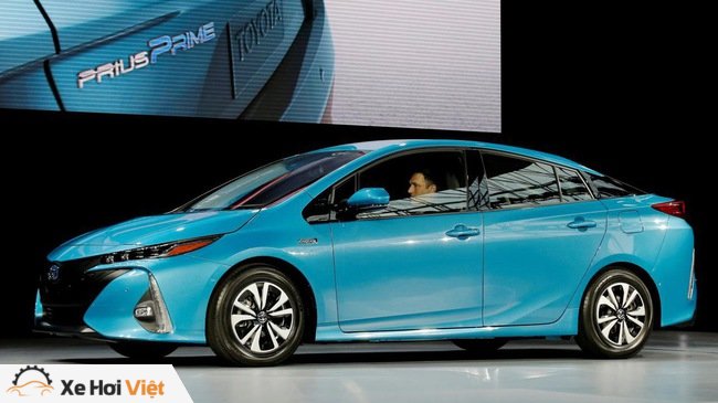 Thấy bất ổn với xe xăng, Toyota có kế hoạch ra mắt 10 mẫu ô tô điện mới