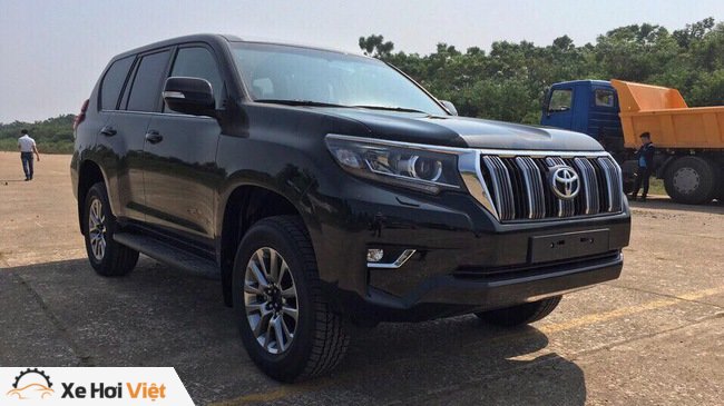 Toyota Land Cruiser Prado chưa kịp ra đại lý đã “cháy hàng”
