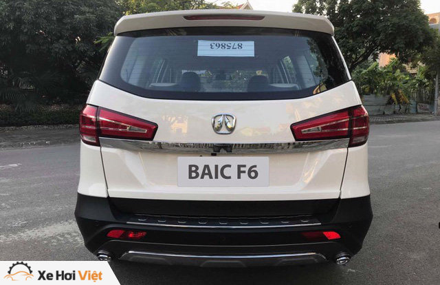 BAIC F6 - xe nhái Lexus có mặt tại Hà Nội với giá chưa đến 600 triệu đồng - Ảnh 4. BAIC F6 - xe nhái Lexus có mặt tại Hà Nội với giá chưa đến 600 triệu đồng - Ảnh 4.