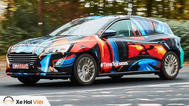 Ford lần đầu tiên khoe ảnh Focus thế hệ mới