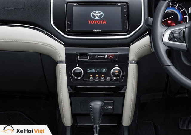 Toyota Rush 2018 chốt giá rẻ bất ngờ - Ảnh 4. Toyota Rush 2018 chốt giá rẻ bất ngờ - Ảnh 4.