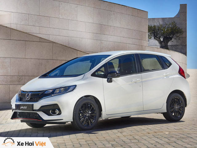 Honda Jazz 2018 chính thức có giá từ 434 triệu đồng - 1