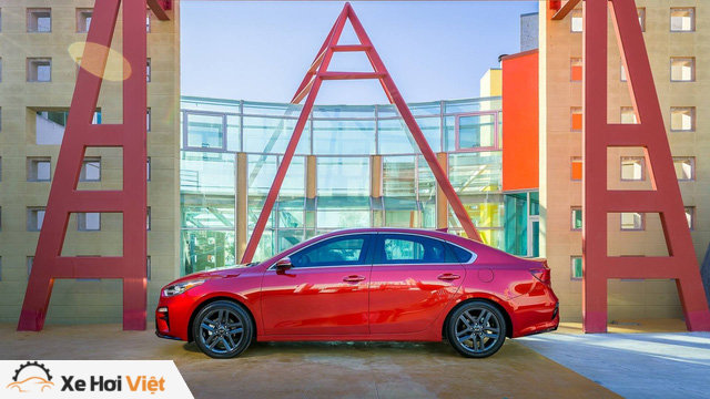Kia Forte 2019 rộng rãi hơn và tiết kiệm nhiên liệu hơn trước - Ảnh 7. Kia Forte 2019 rộng rãi hơn và tiết kiệm nhiên liệu hơn trước - Ảnh 7.