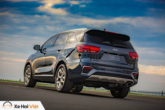 Kia Sorento phiên bản mới sắp được trang bị động cơ diesel - Ảnh 1. Kia Sorento phiên bản mới sắp được trang bị động cơ diesel - Ảnh 1.