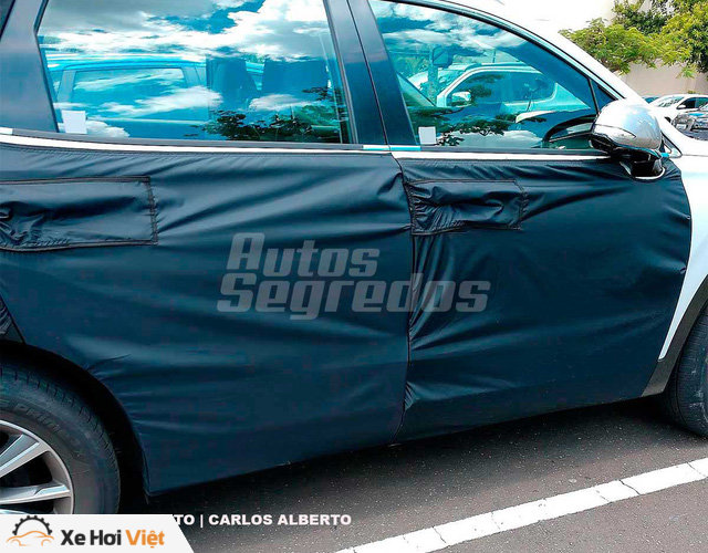 Bắt gặp Hyundai Santa Fe thế hệ mới đang chạy thử - Ảnh 3. Bắt gặp Hyundai Santa Fe thế hệ mới đang chạy thử - Ảnh 3.