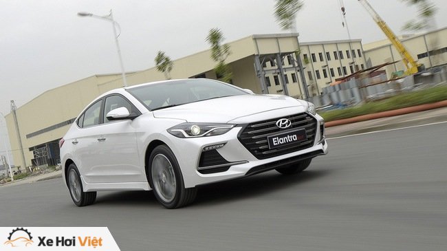 Thêm 70 triệu đồng, người dùng nhận được thêm gì từ Hyundai Elantra Sport?