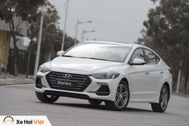 Hyundai Elantra Sport giá 729 triệu đồng tại Việt Nam - 4