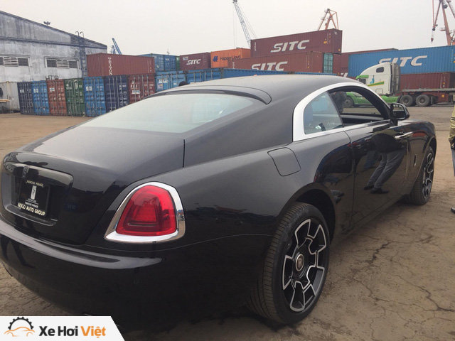Siêu phẩm Rolls-Royce Wraith Black Badge đầu tiên về Việt Nam - Ảnh 7.