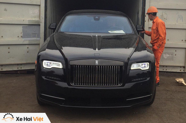 Siêu phẩm Rolls-Royce Wraith Black Badge đầu tiên về Việt Nam - Ảnh 5.