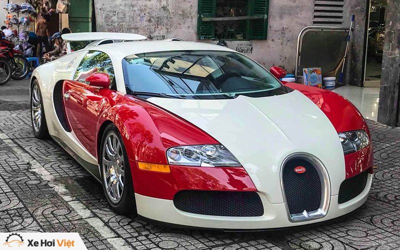 Bugatti Veyron độc nhất Việt Nam bất ngờ lộ diện tại Sài Thành - 1