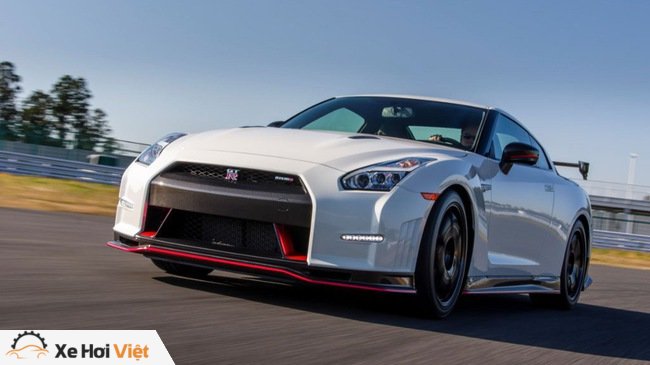 10 lần Nissan khiến giới tốc độ ngả mũ