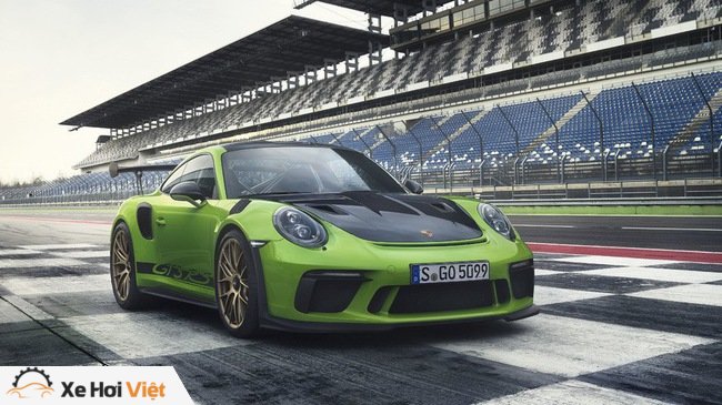 Xe đua thể thao Porsche 911 GT3 RS có giá gần 14 tỷ đồng tại Việt Nam