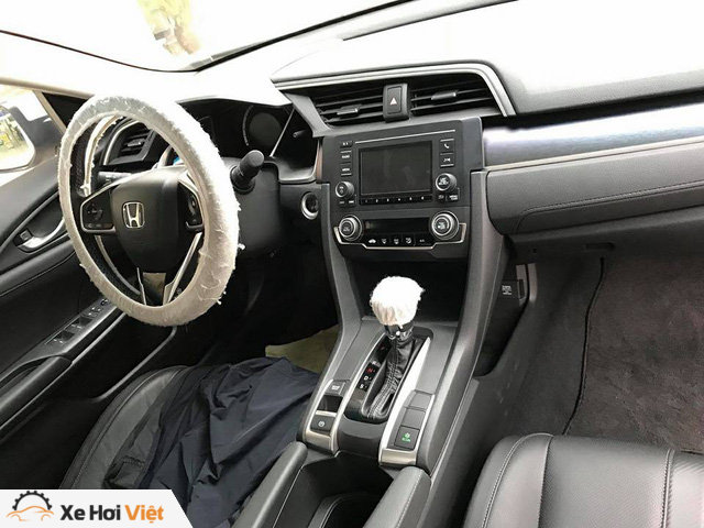 Honda Civic 2018 có mặt tại đại lý, giá tạm tính từ 750 triệu đồng - Ảnh 1. Honda Civic 2018 có mặt tại đại lý, giá tạm tính từ 750 triệu đồng - Ảnh 1.
