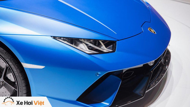 Lamborghini trình làng siêu xe mui trần hiệu suất cao Huracan Performante Spyder - Ảnh 13. Lamborghini trình làng siêu xe mui trần hiệu suất cao Huracan Performante Spyder - Ảnh 13.