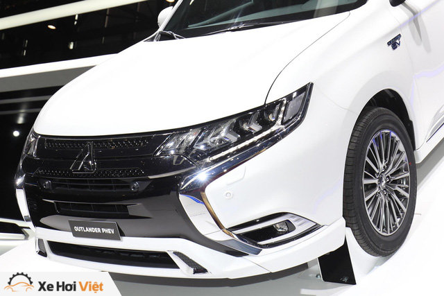 Mitsubishi Outlander PHEV 2019: Bình mới rượu cũ - Ảnh 3. Mitsubishi Outlander PHEV 2019: Bình mới rượu cũ - Ảnh 3.