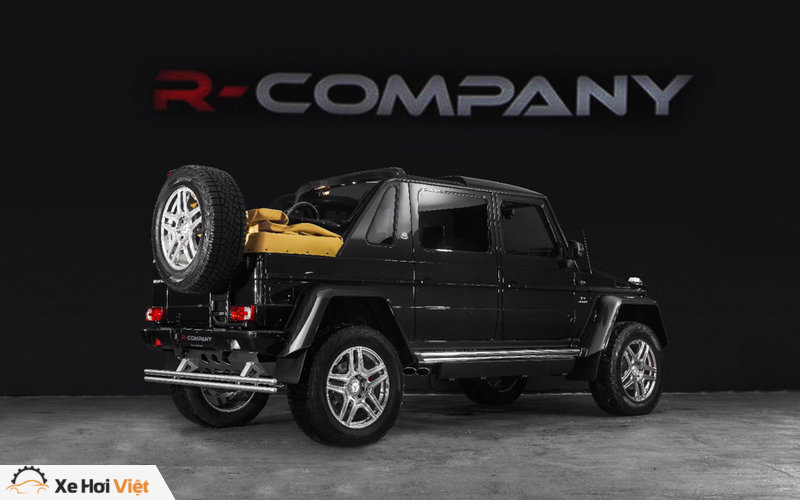 SUV siêu sang Mercedes-Maybach G650 Landaulet rao bán hơn 40 tỷ - 2