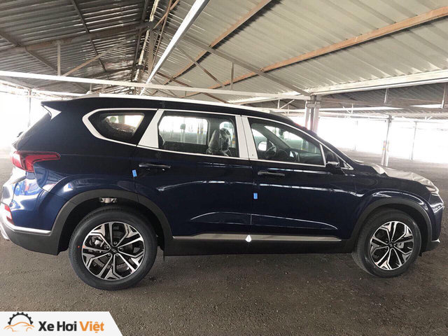 Hyundai Santa Fe thế hệ mới về Việt Nam - Ảnh 3. Hyundai Santa Fe thế hệ mới về Việt Nam - Ảnh 3.