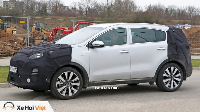 Đấu Honda CR-V, Kia Sportage mới bắt đầu lộ diện