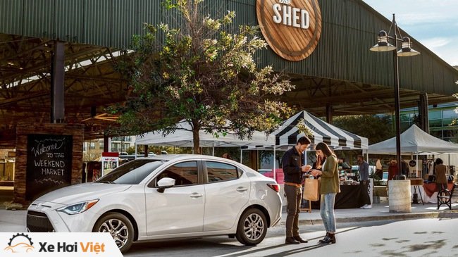 Sau Corolla hatchback, Toyota tung ra Yaris sedan phiên bản mới