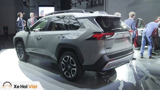Ra mắt Toyota RAV4 hoàn toàn mới: Đối trọng của Honda CR-V - Ảnh 12.