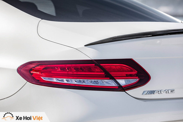 Thêm 2 cấp số, Mercedes-AMG C63 càng bá chủ tốc độ trong phân khúc - Ảnh 11. Thêm 2 cấp số, Mercedes-AMG C63 càng bá chủ tốc độ trong phân khúc - Ảnh 11.