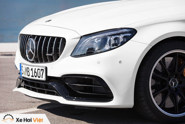 Thêm 2 cấp số, Mercedes-AMG C63 càng bá chủ tốc độ trong phân khúc - Ảnh 10. Thêm 2 cấp số, Mercedes-AMG C63 càng bá chủ tốc độ trong phân khúc - Ảnh 10.