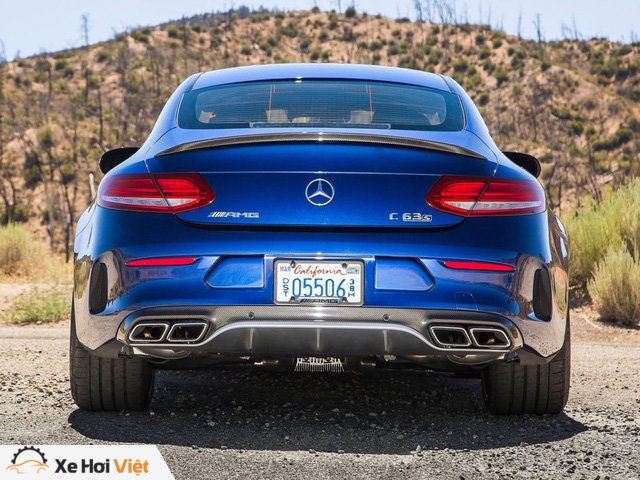 Đây là cách phân biệt Mercedes-AMG C63 2018 vs 2019 - Ảnh 5. Đây là cách phân biệt Mercedes-AMG C63 2018 vs 2019 - Ảnh 5.