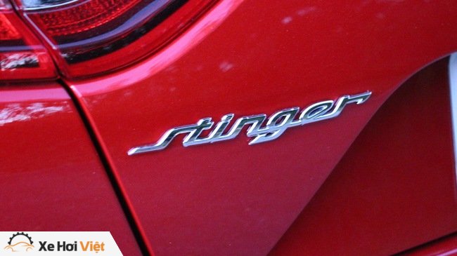 Kia tính trình làng Stinger sang hơn, mạnh mẽ hơn nữa