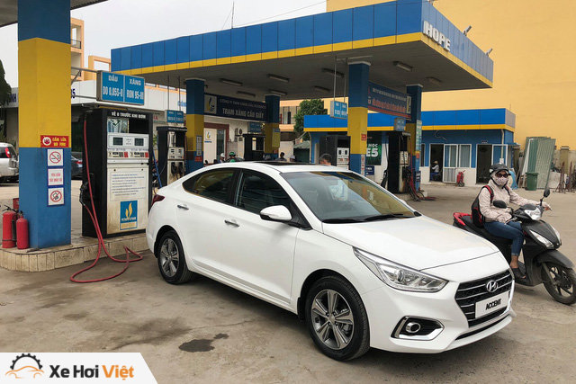 Hyundai Accent 2018 xuất hiện tại Hà Nội, lộ trang bị trước ngày ra mắt - Ảnh 1. Hyundai Accent 2018 xuất hiện tại Hà Nội, lộ trang bị trước ngày ra mắt - Ảnh 1.
