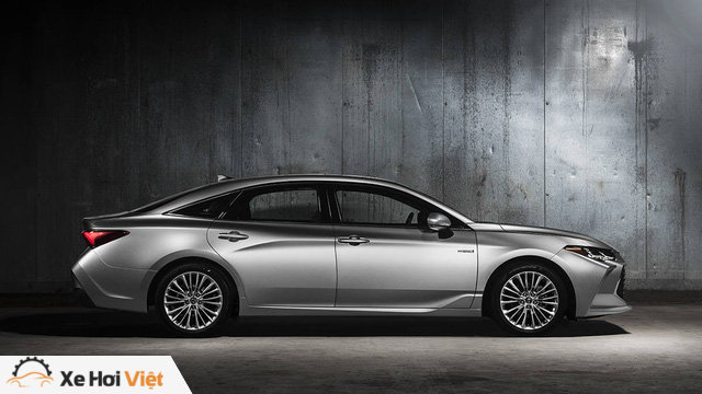 Lộ ảnh thực tế đầu tiên của Lexus ES 2019 - Đối thủ Mercedes-Benz E-Class - Ảnh 1. Lộ ảnh thực tế đầu tiên của Lexus ES 2019 - Đối thủ Mercedes-Benz E-Class - Ảnh 1.