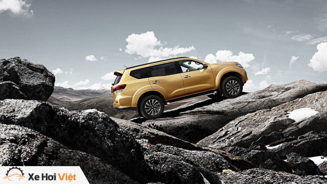 Nissan Terra - SUV 5 chỗ tham vọng cạnh tranh Toyota Fortuner - Ảnh 3.