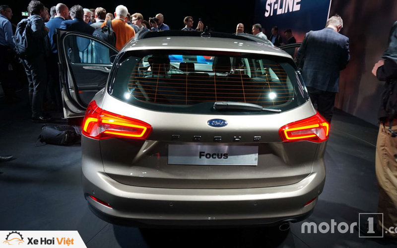 Ngắm nhìn bộ ảnh thực tế của Ford Focus 2019 vừa được ra mắt - 16