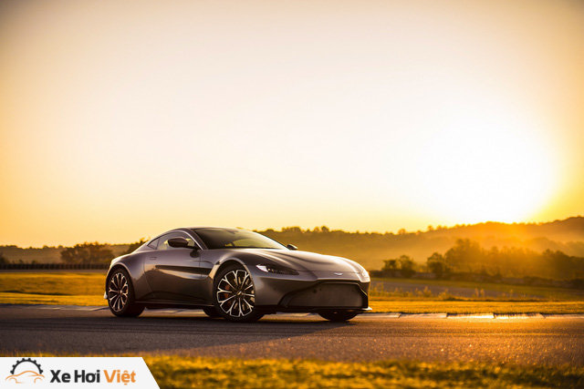 Aston Martin lên kế hoạch ra mắt xe thách thức McLaren P1 - Ảnh 3. Aston Martin lên kế hoạch ra mắt xe thách thức McLaren P1 - Ảnh 3.