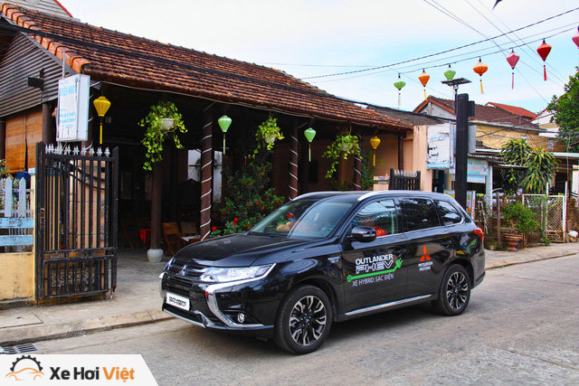 Xe điện bắt đầu lăn bánh thử nghiệm tại Việt Nam - Ảnh 2.