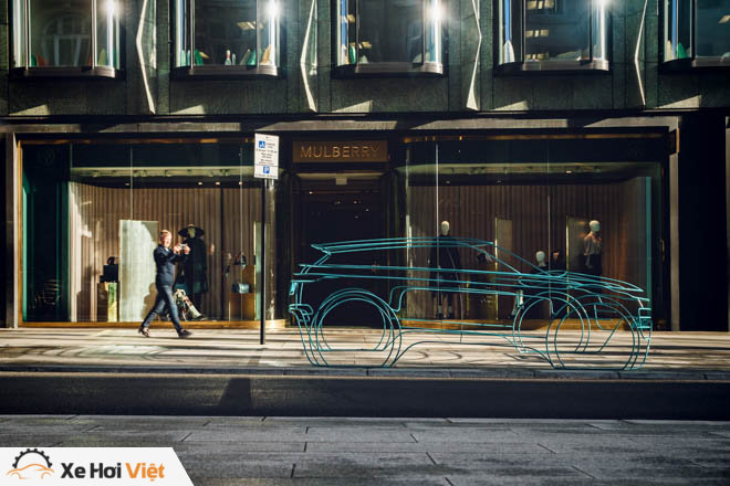 Land Rover trưng bày mô hình Evoque 2019 thế hệ mới trên phố - 6