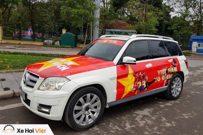 Fan cuồng đội phủ kín xế yêu bằng hình tuyển Việt Nam, mơ vô địch AFF Cup - 10