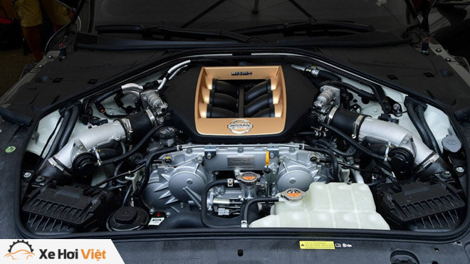 Phiên bản kỷ niệm Nissan GT-R50 được bán với giá 1,2 triệu USD - 8