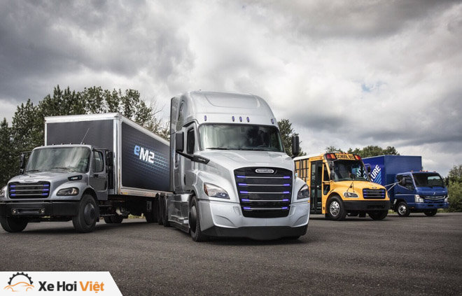 Xe tải chạy điện Freightliner eM2 bắt đầu được triển khai tại Mỹ - 2