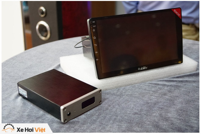 Nâng cấp trải nghiệm giải trí xe hơi bằng đầu Android công nghệ quang - 1