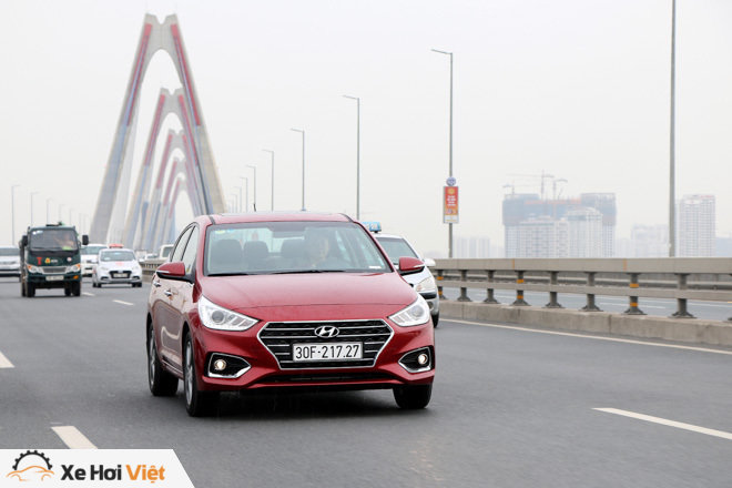 Tháng đầu ra mắt, Hyundai Thành Công bán được hơn 830 chiếc SantaFe 2019 - 1