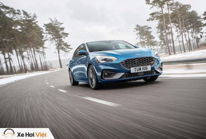 Ford chính thức vén màn Focus ST 2020 với sức mạnh 276 mã lực - 1