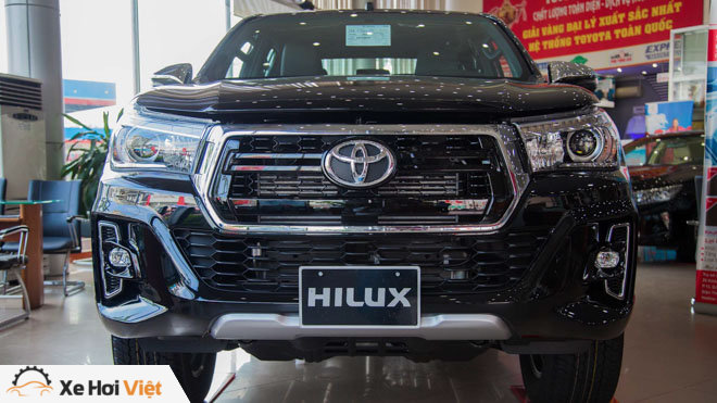 Giá lăn bánh xe Toyota Hilux 2019 cập nhật mới nhất tại đại lý - 1